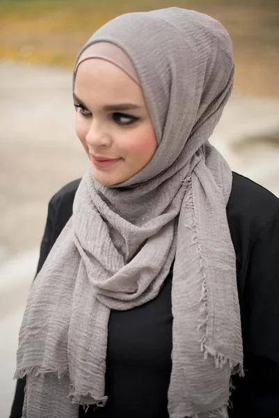 Grey Crinkle Hijab